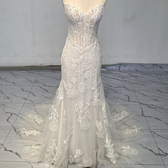 Boho Floral Lace Illusion Bodice Mermaid Wedding Gown - Picture 1 of 4